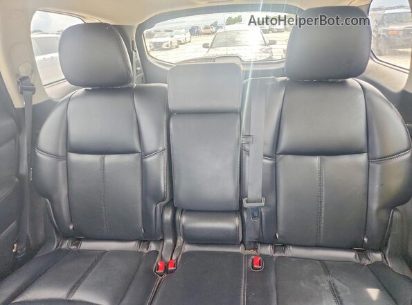 5N1DR2MN6KC638680 2019 NISSAN PATHFINDER Silver 