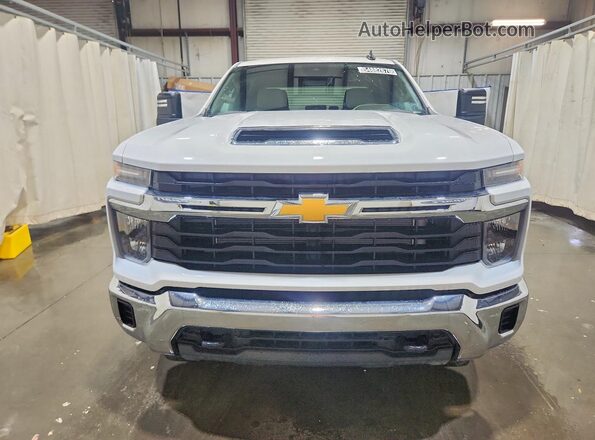 2GC1KNE76T1185746 2026 CHEVROLET SILVERADO Белый Вид сзади