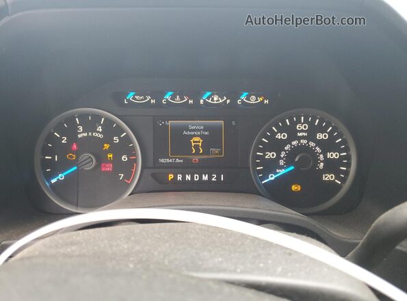 1FTEW1EF3HKE25784 2017 FORD F150 White Widok tylnych siedzeń