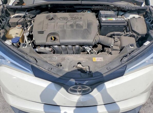 NMTKHMBX6KR091518 2019 TOYOTA C-HR White 