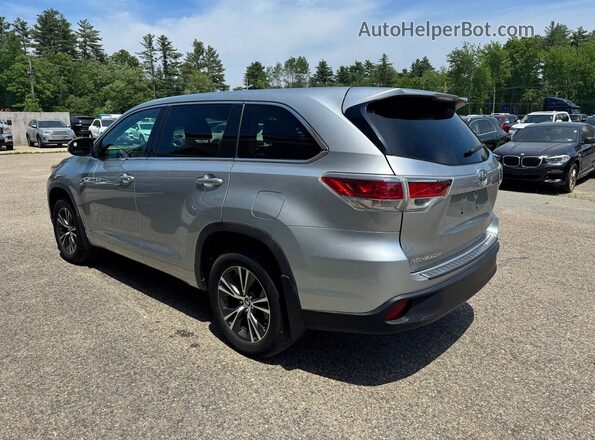 5TDBZRFH1JS833126 2018 TOYOTA HIGHLANDER Серебряный Задняя правая четверть
