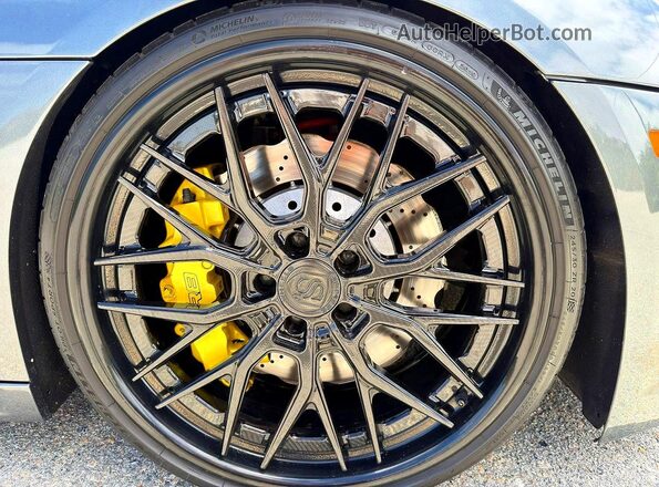 WUAVACFX5H7903940 2017 AUDI R8 Gray Widok naklejki z numerem VIN