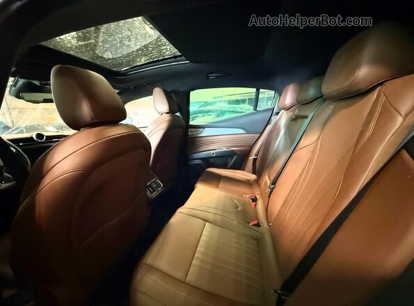 ZN6PMDAA2R7448339 2024 MASERATI GRECALE Silver 