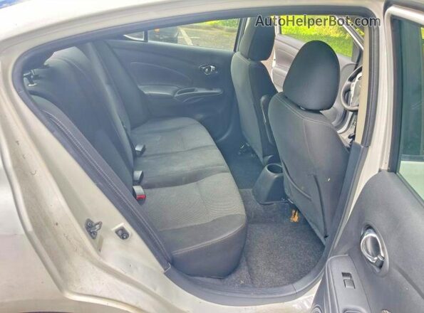 3N1CN7AP0JL853962 2018 NISSAN VERSA White 