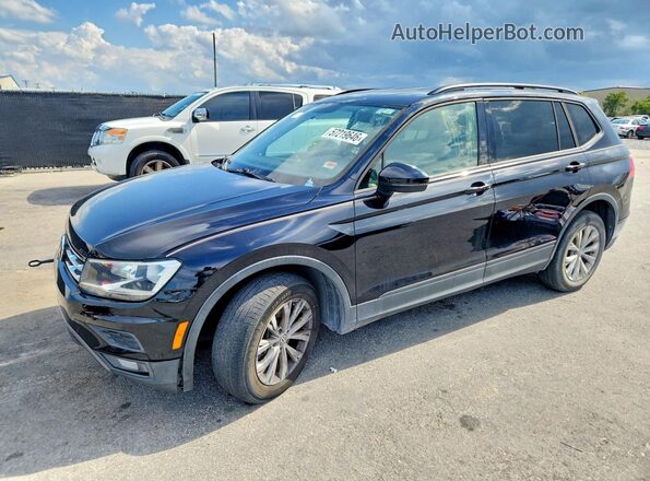 3VV1B7AX1JM013861 2018 VOLKSWAGEN TIGUAN Black 