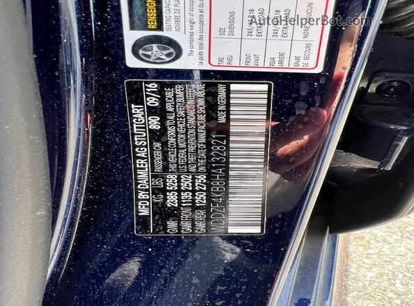 WDDZF4KB8HA132821 2017 MERCEDES-BENZ E Blue Вид задніх сидінь