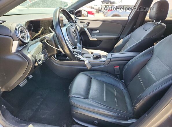 WDD3G4EB2KW000906 2019 MERCEDES-BENZ A Серый Вид панели приборов