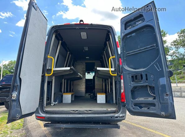 WD4PF1CD3KP150623 2019 MERCEDES-BENZ SPRINTER Gray 