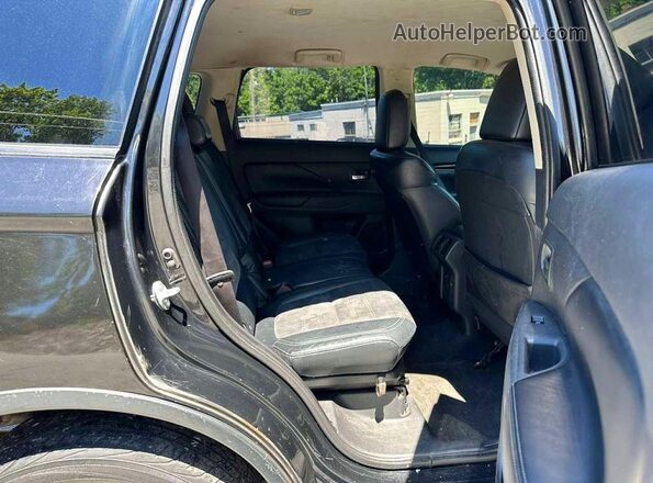 JA4AZ3A33KZ018344 2019 MITSUBISHI OUTLANDER Black 