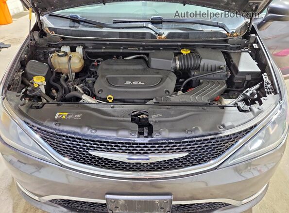 2C4RC1BG3HR636086 2017 CHRYSLER PACIFICA Gray Widok naklejki z numerem VIN