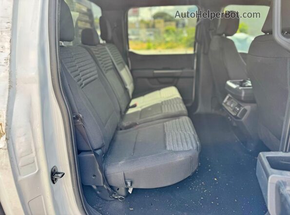 1FTFW1E5XPKE21354 2023 FORD F150 White Սալոնի դիմացի տեսք