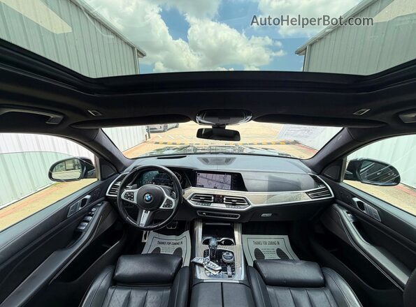 5UXCX6C08N9J82409 2022 BMW X7 Black 