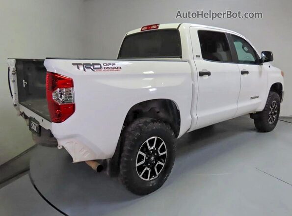5TFEM5F19GX107282 2016 TOYOTA TUNDRA White Передня права чверть