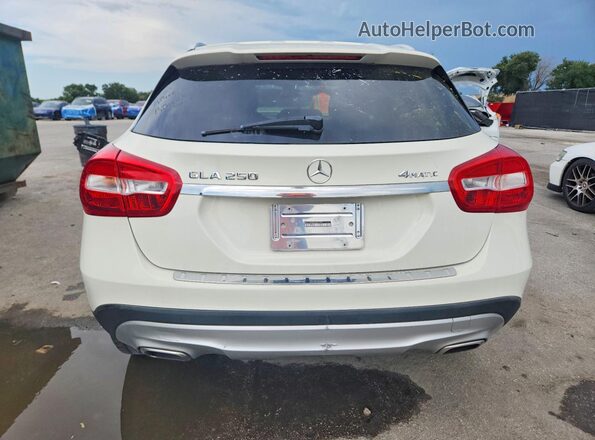 WDCTG4GB6GJ201701 2016 MERCEDES-BENZ GLA White Front interior view