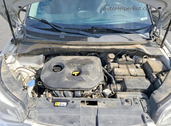 KNDJP3A50H7463254 2017 KIA SOUL Silver 