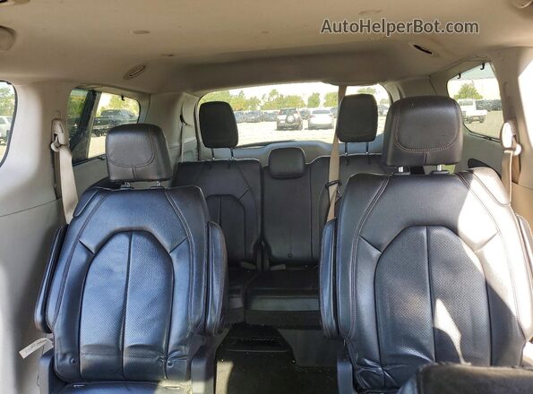 2C4RC1BG7KR731614 2019 CHRYSLER PACIFICA Black Вид задньої частини салону