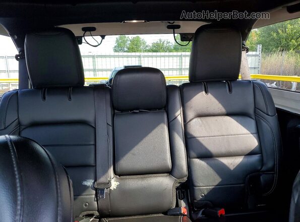 1C4HJXEN3JW302393 2018 JEEP WRANGLER Black Widok wnętrza z tyłu