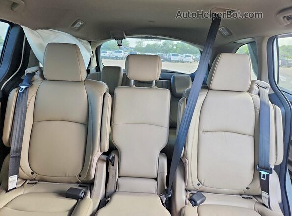 5FNRL6H73LB054353 2020 HONDA ODYSSEY White Widok wnętrza z tyłu