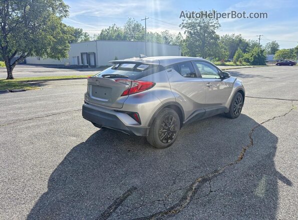 NMTKHMBXXKR067772 2019 TOYOTA C-HR Silver 