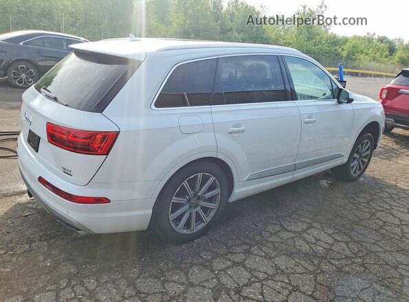 WA1VAAF78HD057168 2017 AUDI Q7 White Front right