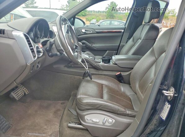WP1AB2A25HLA51108 2017 PORSCHE CAYENNE Blue 