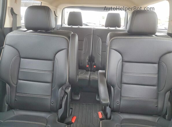1GKKNPLS1NZ158757 2022 GMC ACADIA Черный Вид задней части салона