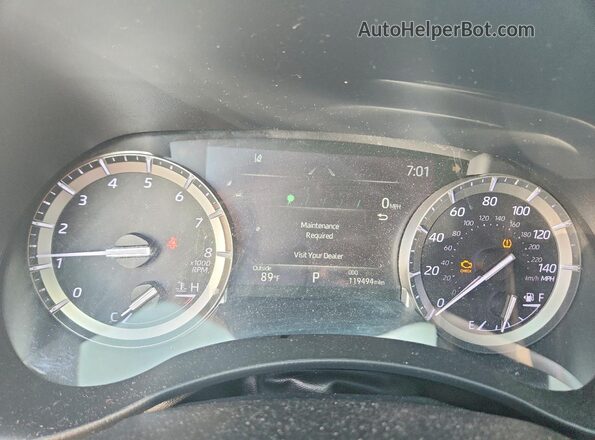 5TDJZRBHXNS170047 2022 TOYOTA HIGHLANDER Silver Widok tylnych siedzeń
