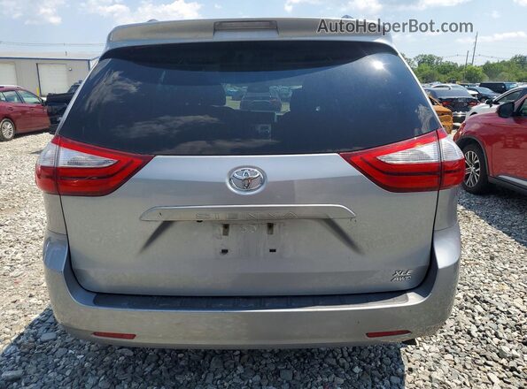 5TDDZ3DCXHS181159 2017 TOYOTA SIENNA Gray წინა სალონის ხედი