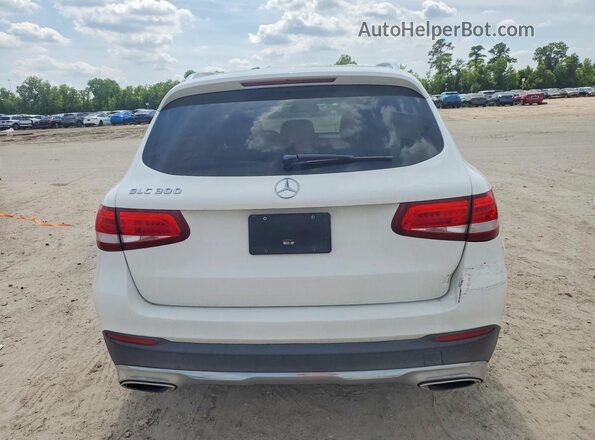 WDC0G4JB4GF093772 2016 MERCEDES-BENZ GLC-CLASS White Front interior view