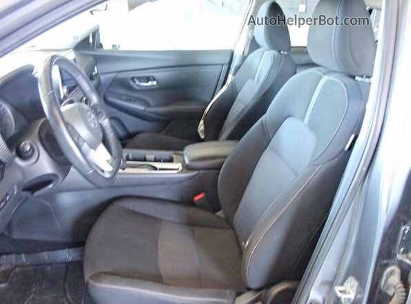 3N1AB8CV9NY248977 2022 NISSAN SENTRA Gray Widok tylnych siedzeń