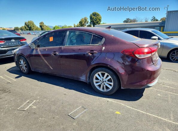 3KPFL4A75HE147003 2017 KIA FORTE Maroon Rear right