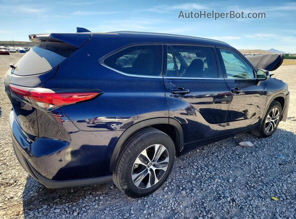 5TDGZRAH6NS117132 2022 TOYOTA HIGHLANDER Blue Delantero derecho