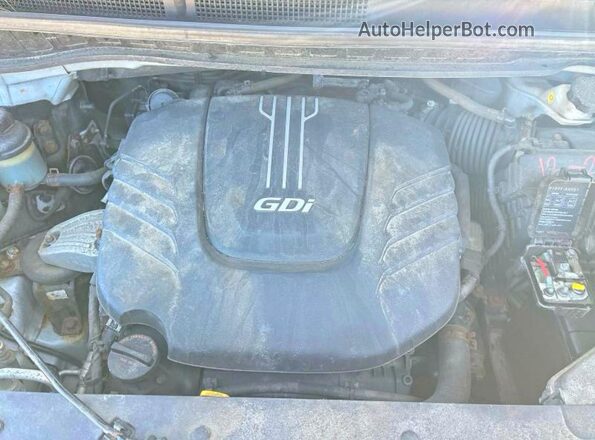 KNDMA5C12J6400723 2018 KIA SEDONA Gray Սալոնի դիմացի տեսք