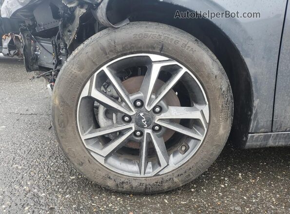 3KPF24AD1RE753649 2024 KIA FORTE Gray 