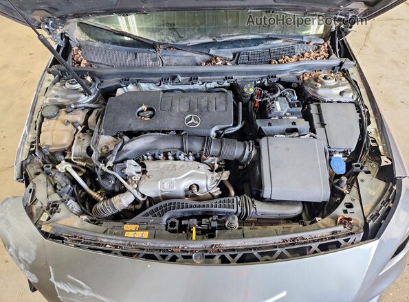WDD5J4HB1LN029178 2020 MERCEDES-BENZ CLA-CLASS Gray Widok komory silnika