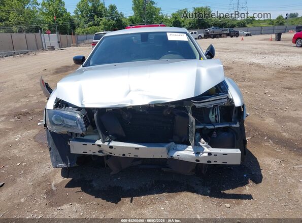 2C3CCAAG0LH239395 2020 CHRYSLER 300 Серебряный Вид задней части салона