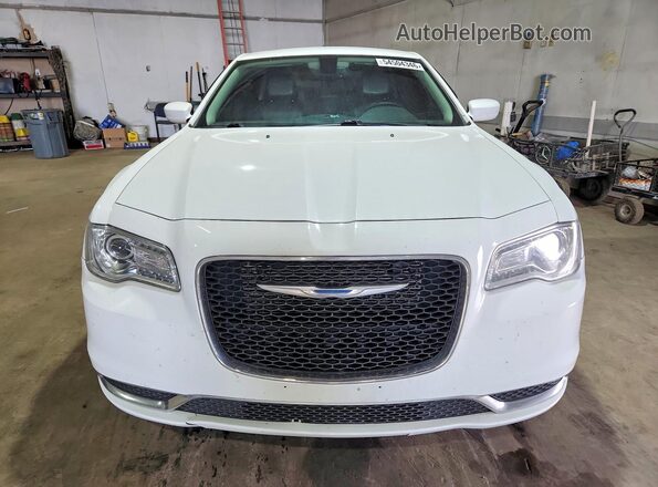 2C3CCAAG1GH211885 2016 CHRYSLER 300 White 