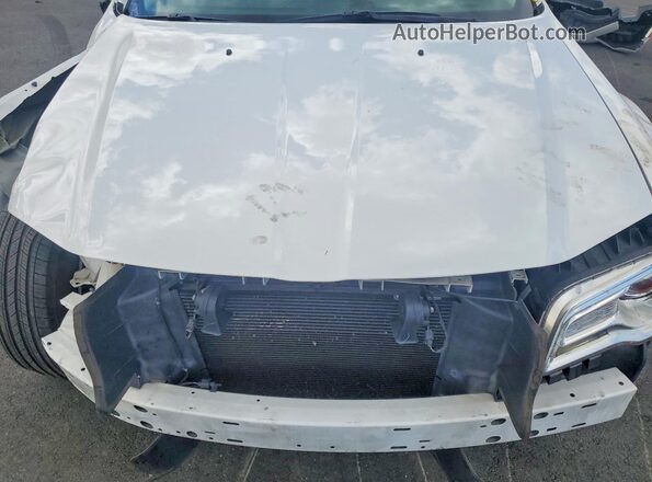 2C3CCAAG2GH212687 2016 CHRYSLER 300 White Vista interior trasera