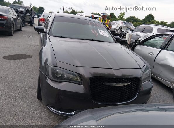 2C3CCAAG2JH275294 2018 CHRYSLER 300 Gray Vista del cuadro de instrumentos