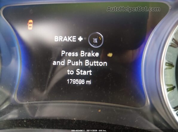 2C3CCAAG2JH275294 2018 CHRYSLER 300 Gray Vista de los asientos traseros