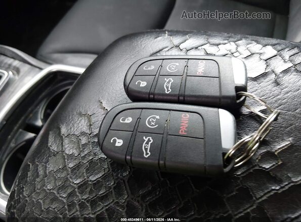 2C3CCAAG2JH275294 2018 CHRYSLER 300 Gray Vista del salpicadero