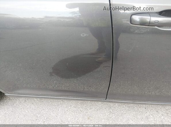 2C3CCAAG2JH275294 2018 CHRYSLER 300 Gray 