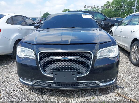 2C3CCAAG3JH254874 2018 CHRYSLER 300 Black Widok zestawu wskaźników
