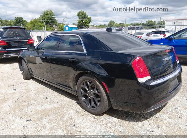 2C3CCAAG3JH281945 2018 CHRYSLER 300 Черный Задняя левая четверть