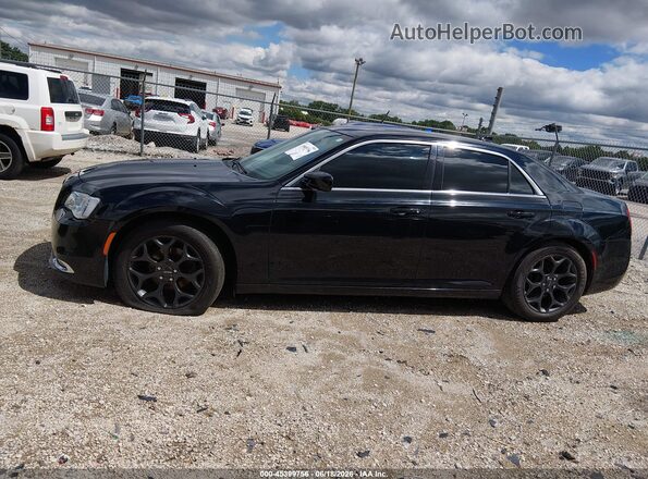 2C3CCAAG3JH281945 2018 CHRYSLER 300 Черный Панорамный вид салона 360°