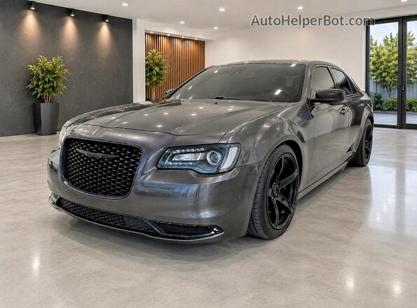 2C3CCAAG3JH331775 2018 CHRYSLER 300 Gray Հետևի ձախ