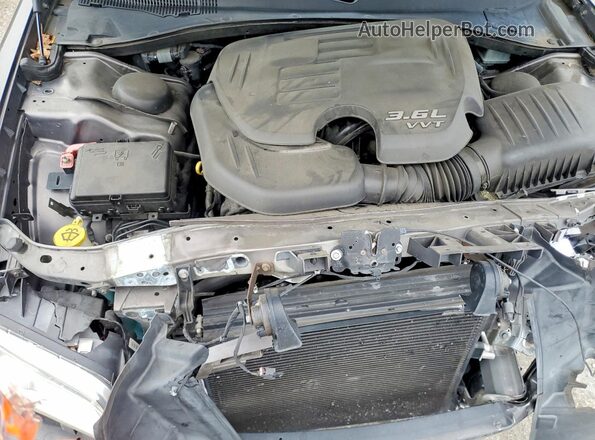 2C3CCAAG4JH130211 2018 CHRYSLER 300 Charcoal 