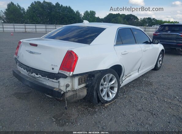 2C3CCAAG5GH212456 2016 CHRYSLER 300 White Tył prawy