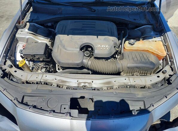 2C3CCAAG5HH506537 2017 CHRYSLER 300 Silver 