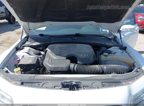 2C3CCAAG5KH517190 2019 CHRYSLER 300 White Vista trasera